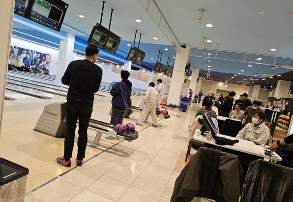 忘年会 ボーリング